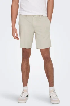 Bermuda chino