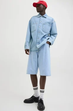 Bermuda denim