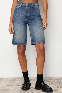 Bermudas vaqueras