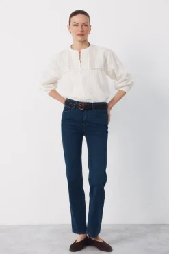 Blusa bordada