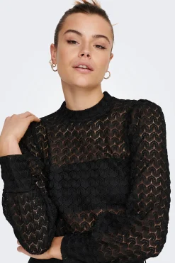 Blusa de encaje