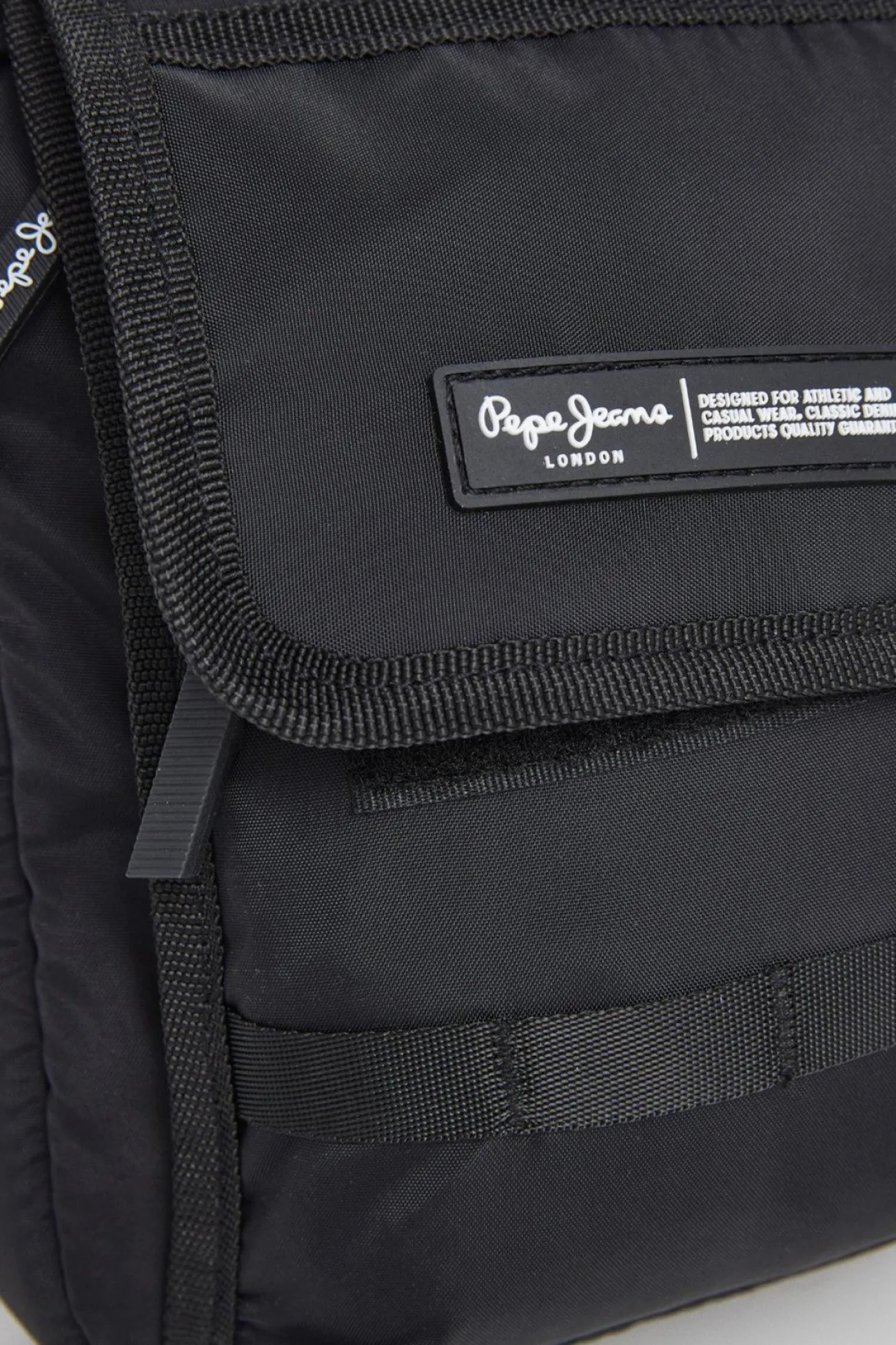 Bolso Reporter Con Asa Ajustable