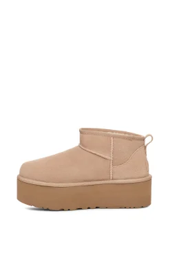 Bota Classic Ultra Plataforma