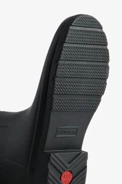 Bota entallada