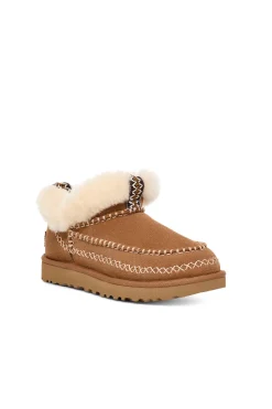 Bota mujer Classic Ultra Mini Alpine
