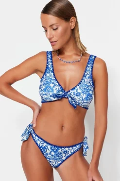 Braga de bikini brasile&ntilde;a damasco lazos