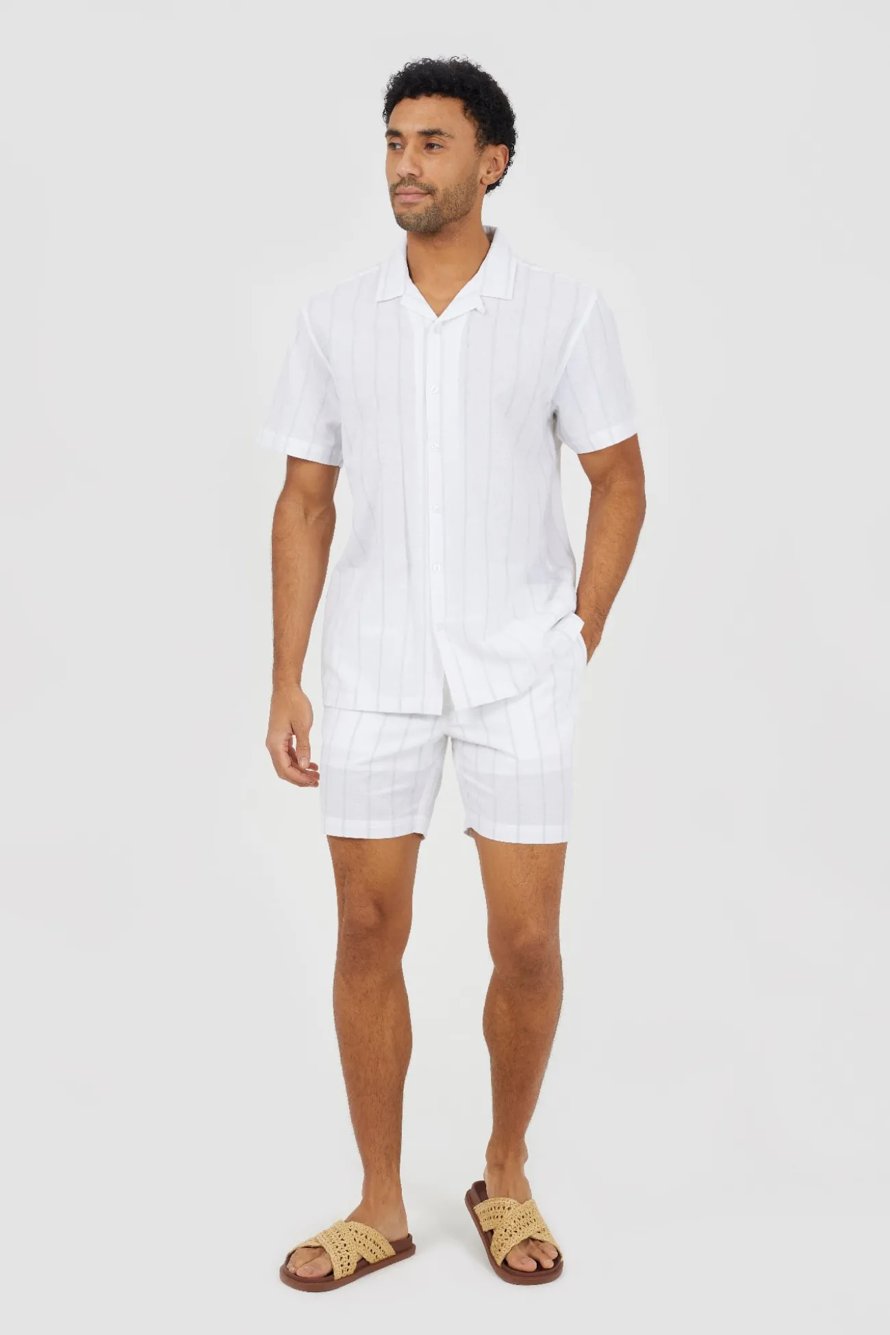 Camisa a rayas manga corta