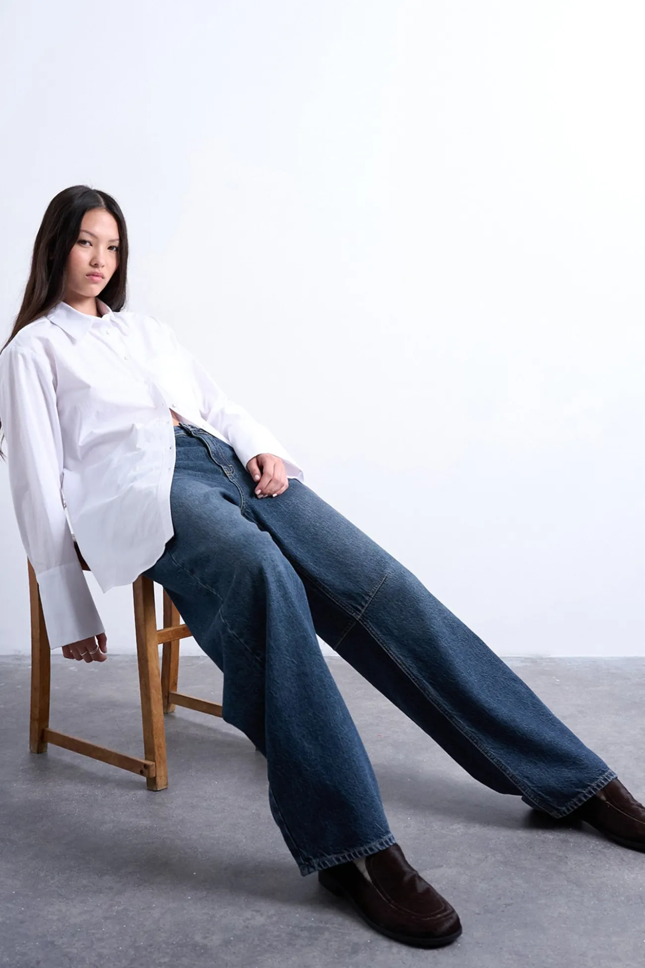 Camisa amplia de corte oversize
