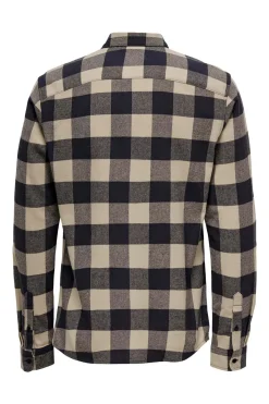 Camisa de hombre de manga larga y cuadros