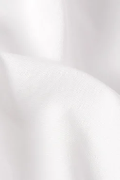 Camisa de manga larga y corte ajustado