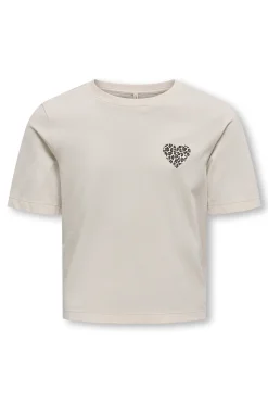 Camiseta corazón niña