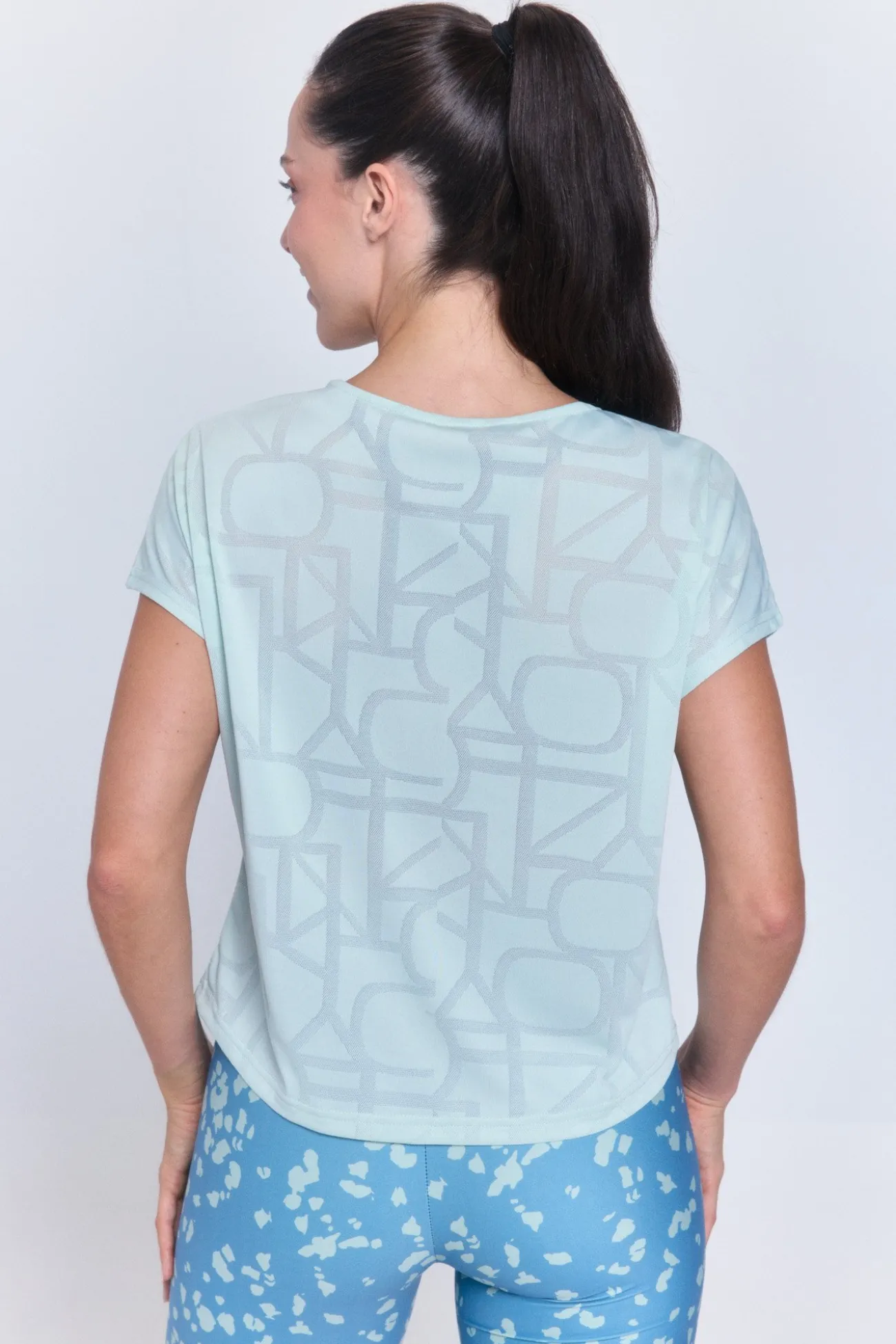 Camiseta deportiva mesh manca corta