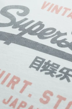Camiseta manga corta b&aacute;sica con logotipo grande