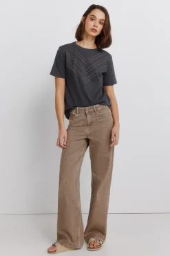Camiseta manga corta tachas