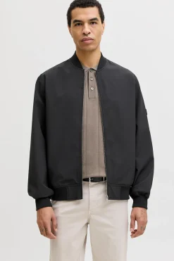 Cazadora bomber b&aacute;sica