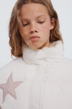 Chaqueta acolchada estrellas ni&ntilde;a