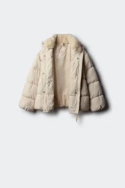 Chaqueta acolchada estrellas ni&ntilde;a