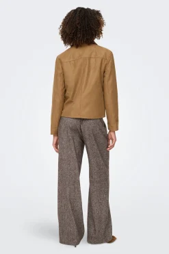 Chaqueta ante