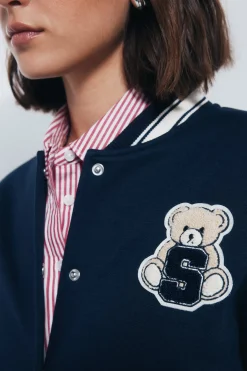 Chaqueta beisbolera oso