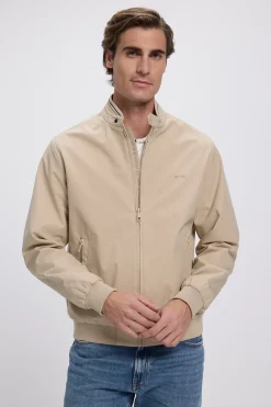 Chaqueta bomber ligera
