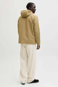 Chaqueta casual con capucha