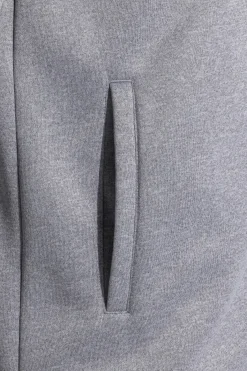 Chaqueta con capucha