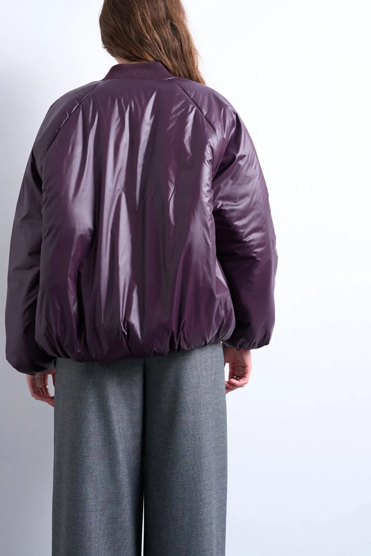 Chaqueta corta de nylon