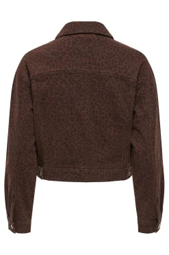 Chaqueta vaquera bolsillos