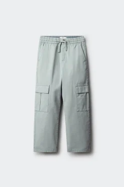 Chino cargo ni&ntilde;o