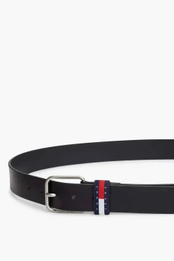 Cintur&oacute;n Tommy Jeans azul marino con hebilla met&aacute;lica