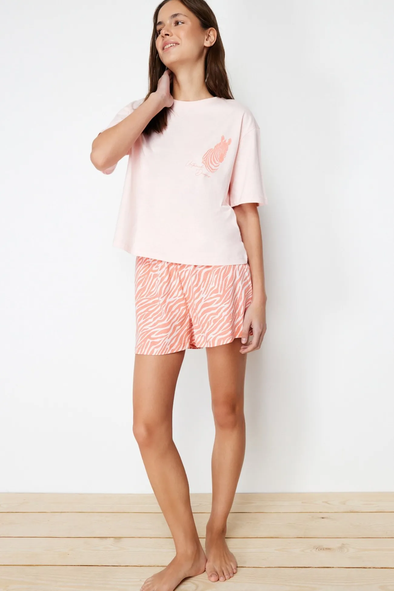 Conjunto de pijama corto animal print