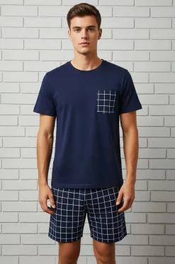 Conjunto de pijama corto cuadros