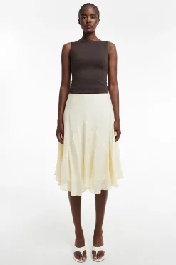 Falda midi