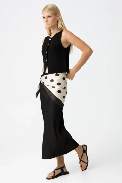 Falda Midi Satinada