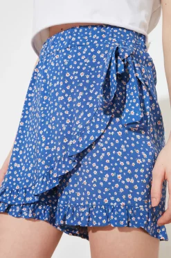 Falda pantal&oacute;n corta estampada
