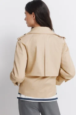 Gabardina corta