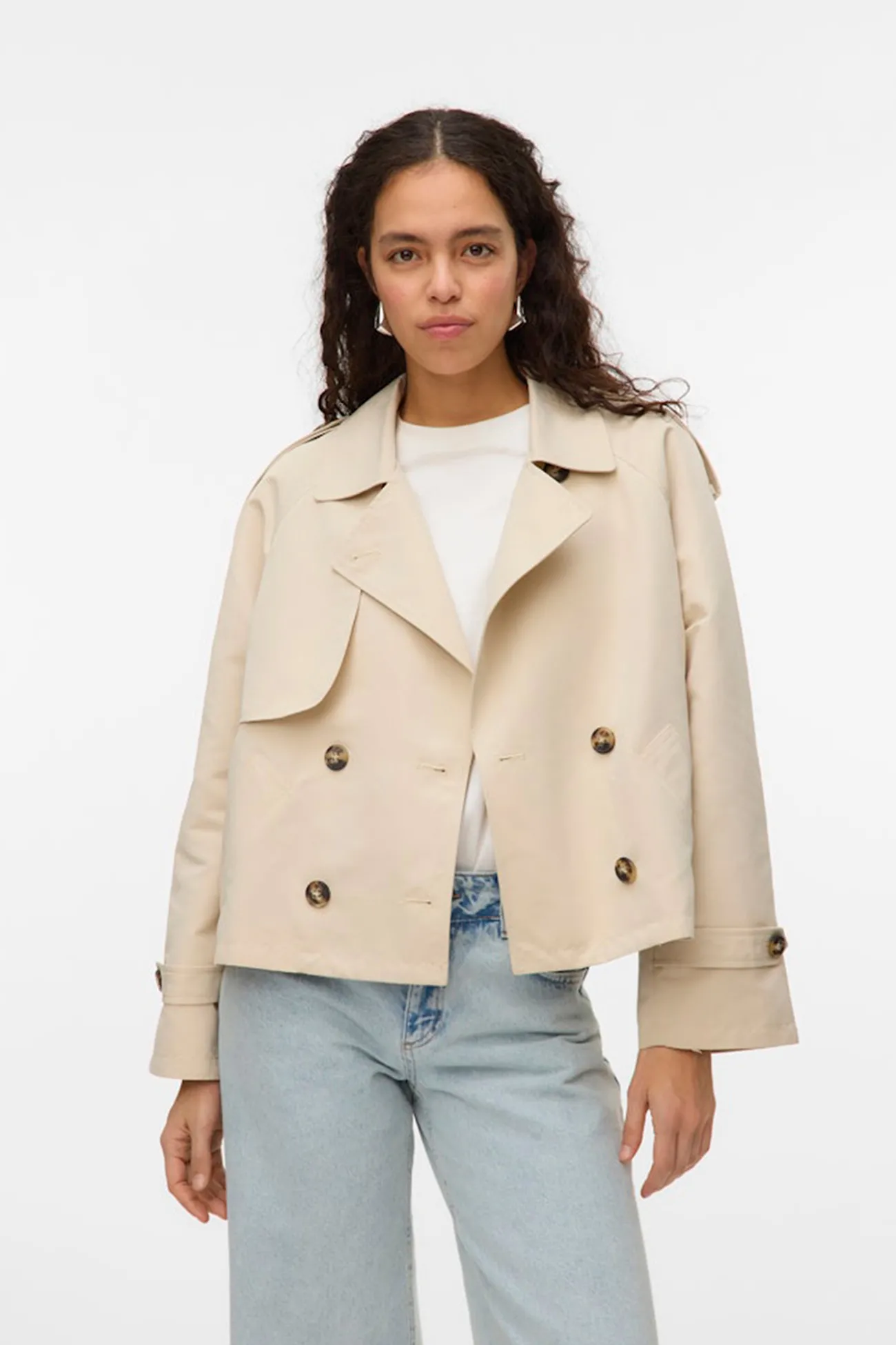 Gabardina corta cuello de solapa
