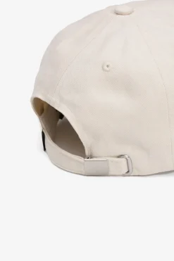 Gorra con logo