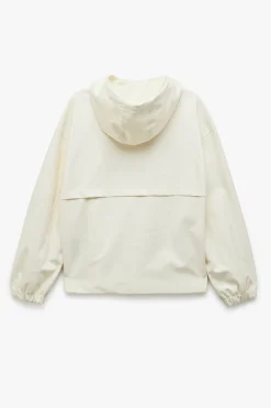 Impermeable efecto cuero