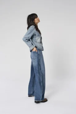 Jeans barrel