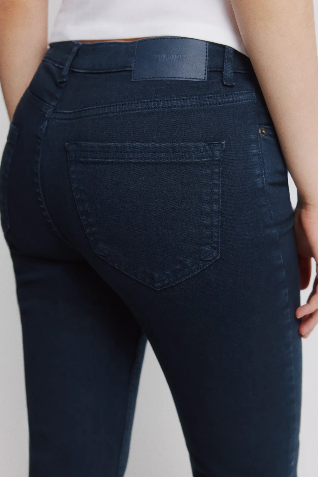 Jeans kick flare color