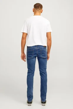 Jeans slim fit cl&aacute;sico
