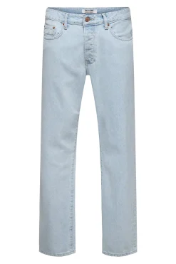 Jeans straight fit.