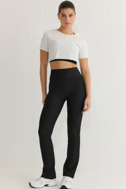 Leggings deportivos flare tiro alto