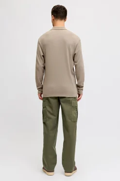 Pantal&oacute;n cargo algod&oacute;n tiro medio