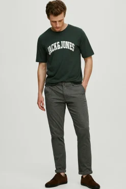 Pantalón chino