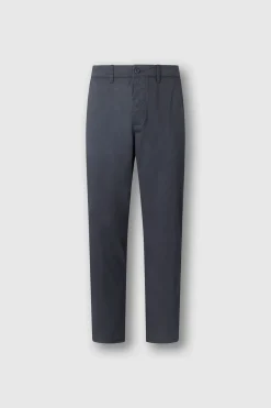 Pantal&oacute;n chino ajustado