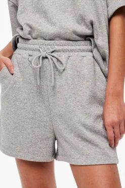Pantal&oacute;n corto deportivo