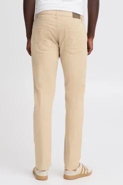 Pantal&oacute;n de corte regular