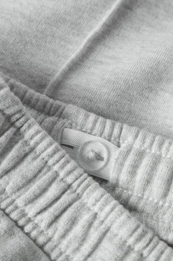 Pantal&oacute;n deportivo